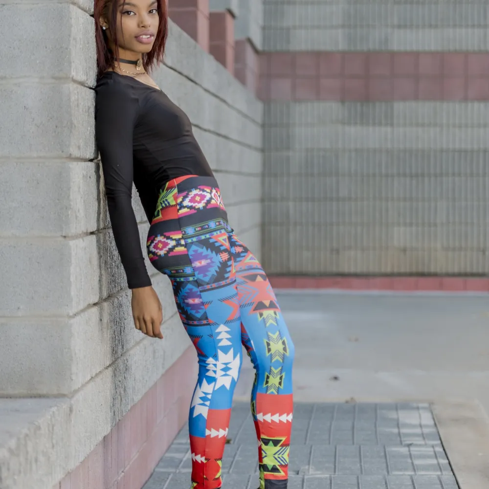 Blue Abstract Chevron Tribal Print Graphic Leggings