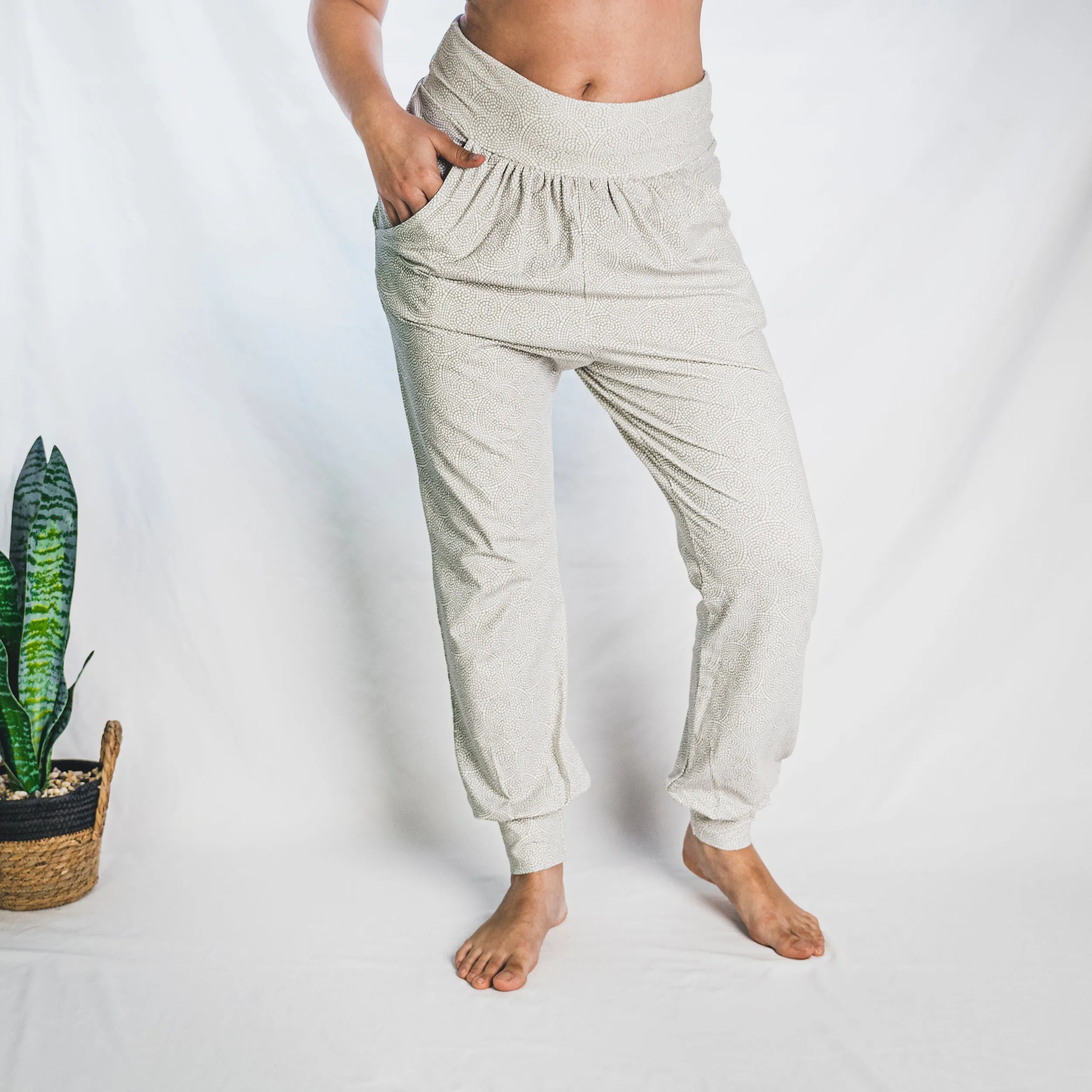 Grey Pocket Play Harems
