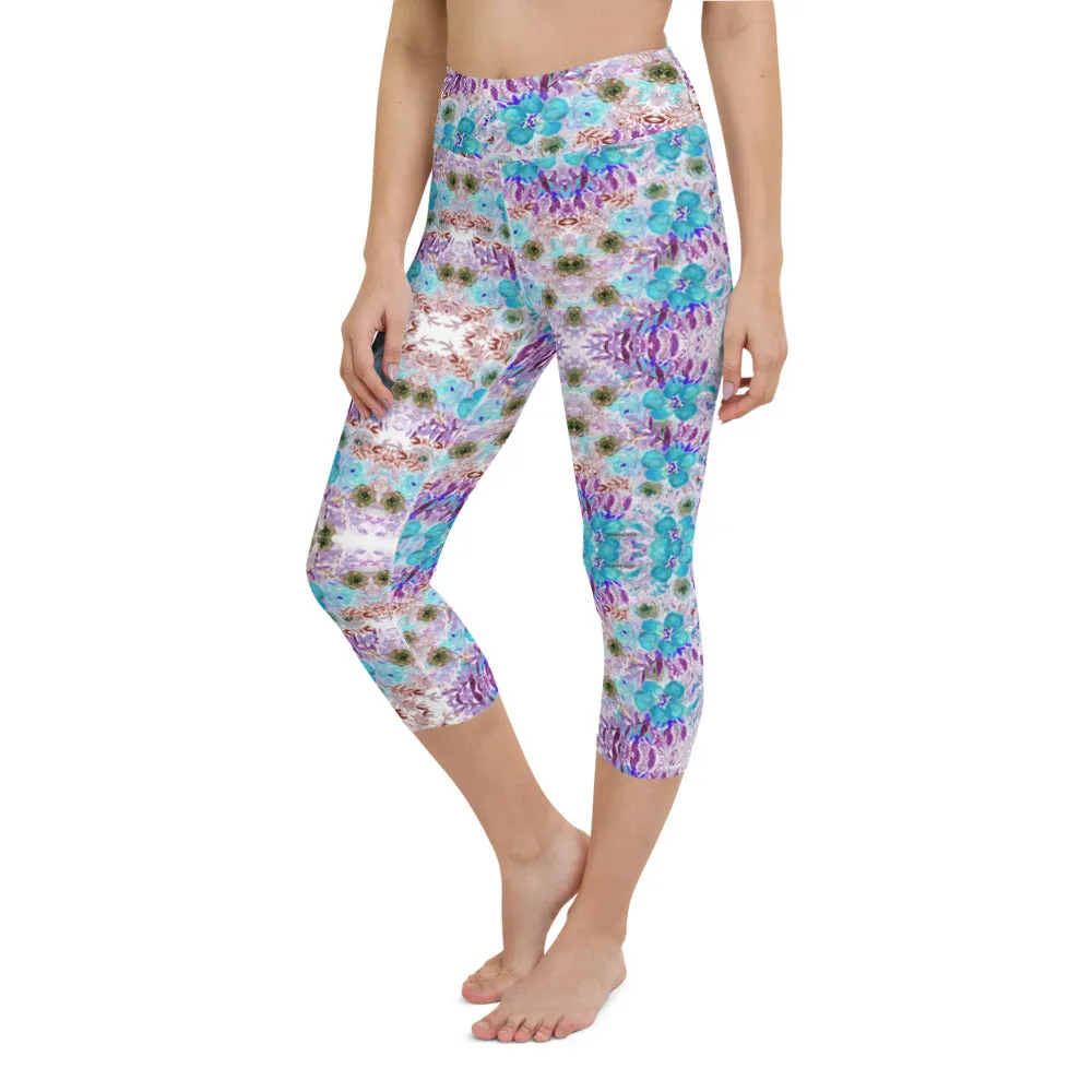 Purple Flower Yoga Capri Leggings, Blue Vintage Style Women's Capris Tights-Made in USA/EU/MX