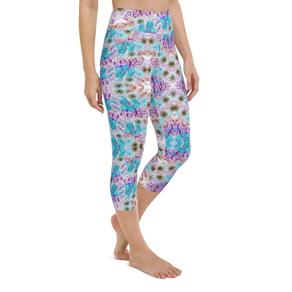 Purple Flower Yoga Capri Leggings, Blue Vintage Style Women's Capris Tights-Made in USA/EU/MX