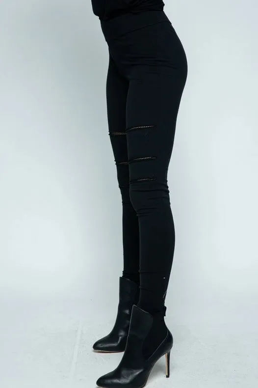 Solid Mesh Paneled Leggings (Black)