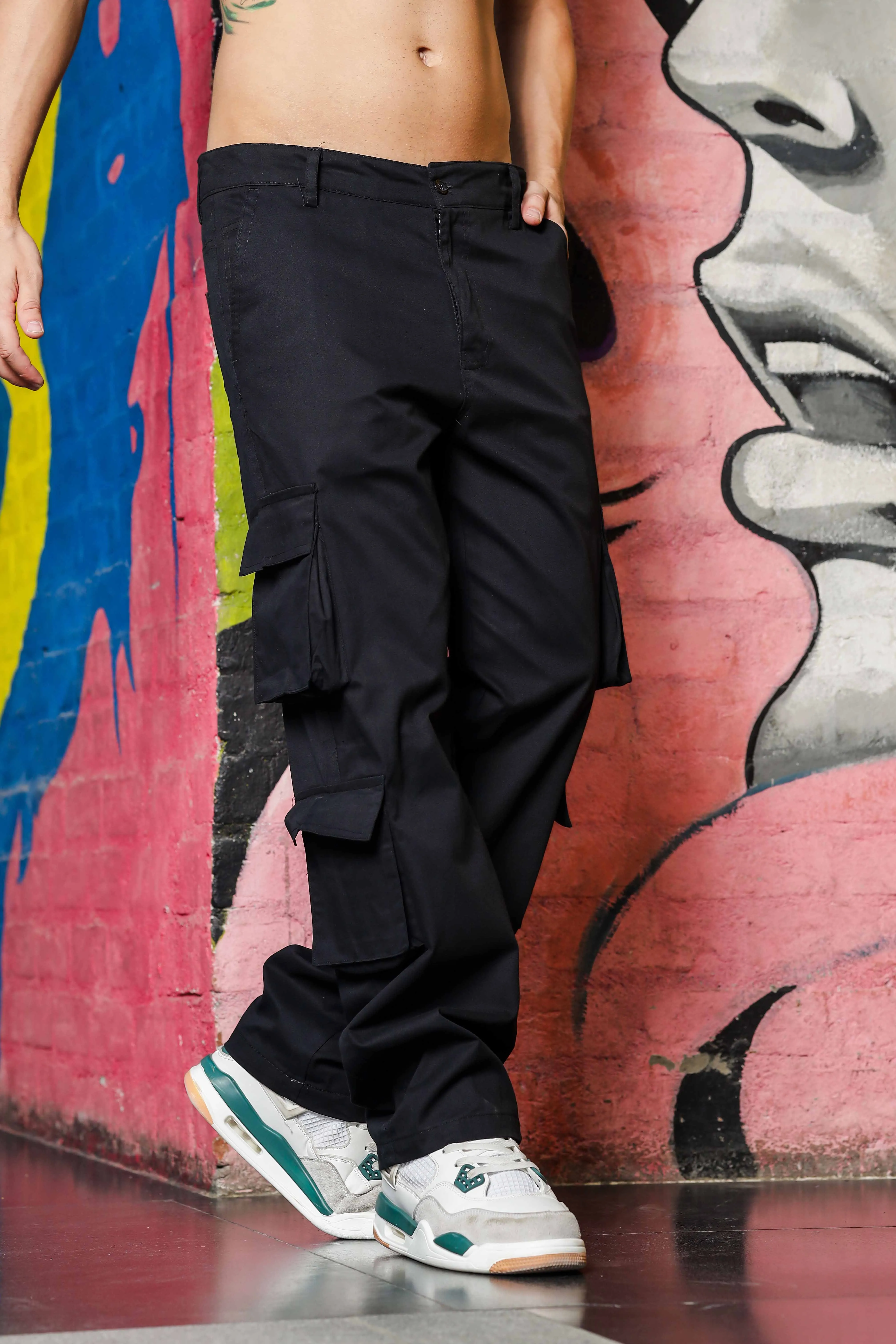 Unisex Baggy Fit Black 8-Pocket Cargo Trousers